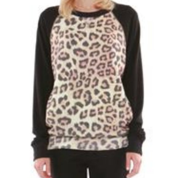 Hye Park and Lune Julian Raglan Sweatshirt Leopard Print Black Sleeves NEW! - Picture 1 of 5
